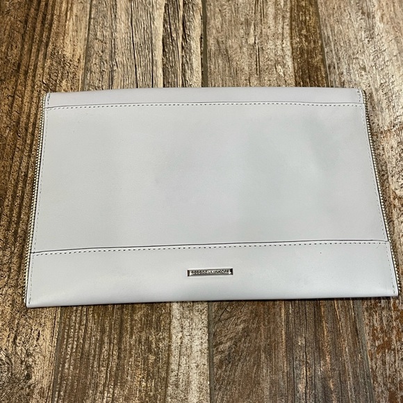 Rebecca Minkoff Star Perforated Leo Clutch - Picture 9 of 9